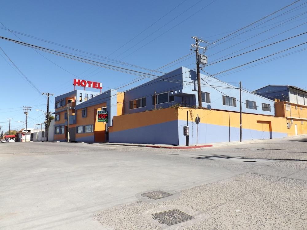 Hotel Los Altos Тихуана Екстериор снимка