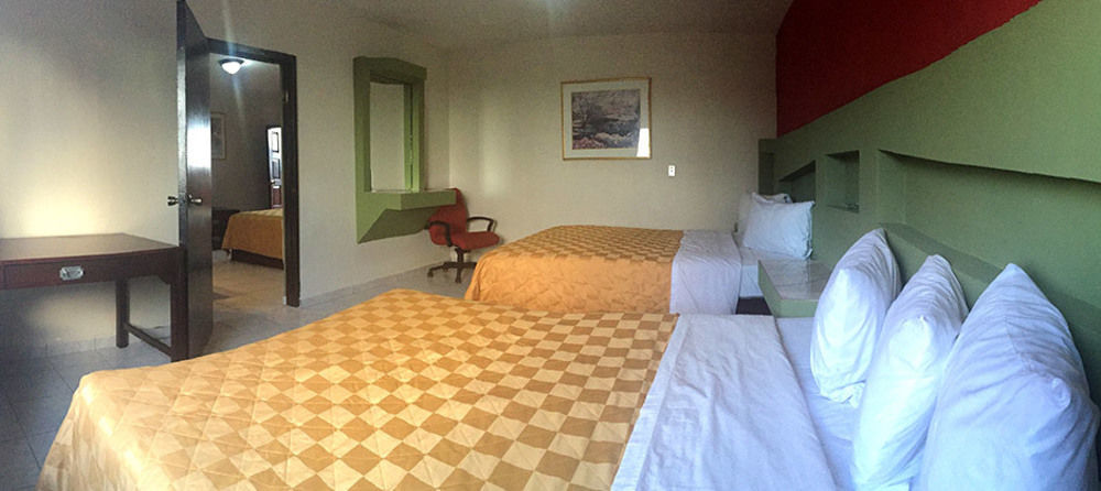 Hotel Los Altos Тихуана Екстериор снимка