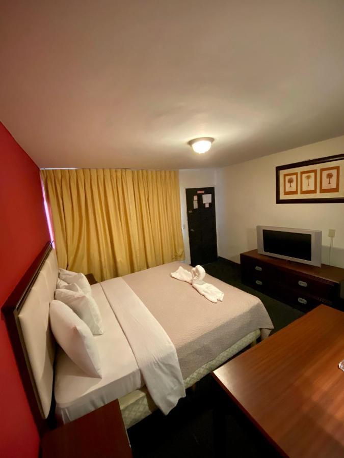 Hotel Los Altos Тихуана Екстериор снимка