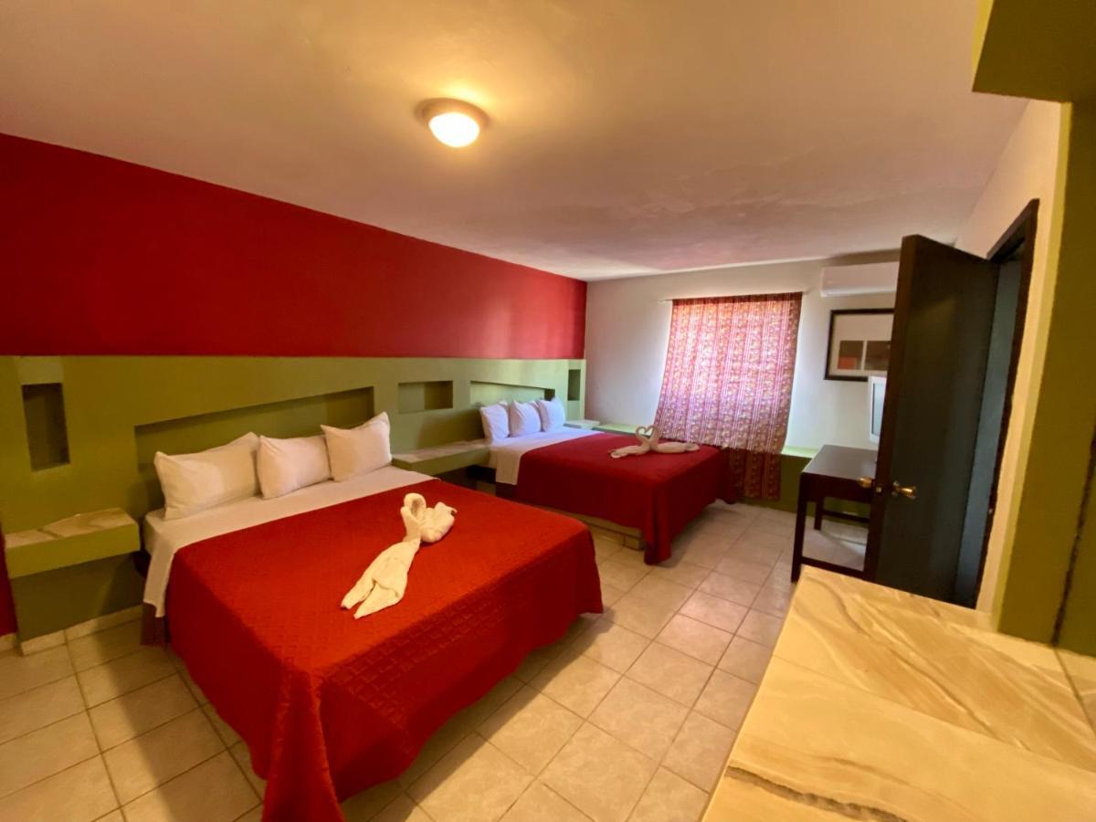 Hotel Los Altos Тихуана Екстериор снимка